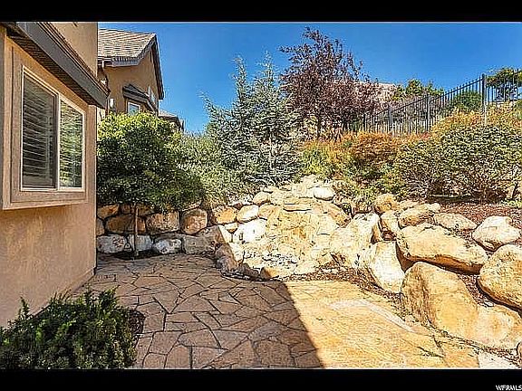 5th image of 4792 N Whisper Wood Dr