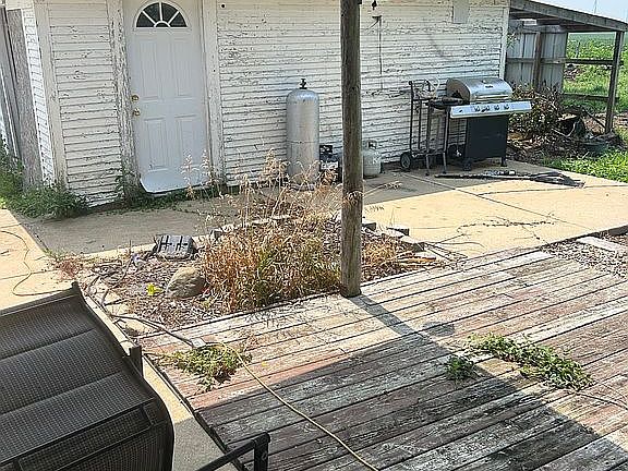 5th image of 8201 Township Road 1800 E
