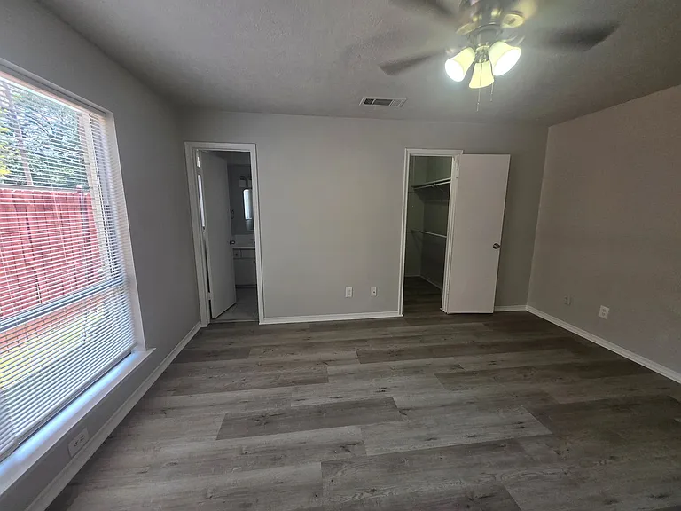 13439-13441 Blossomheath Ln — Photo 14