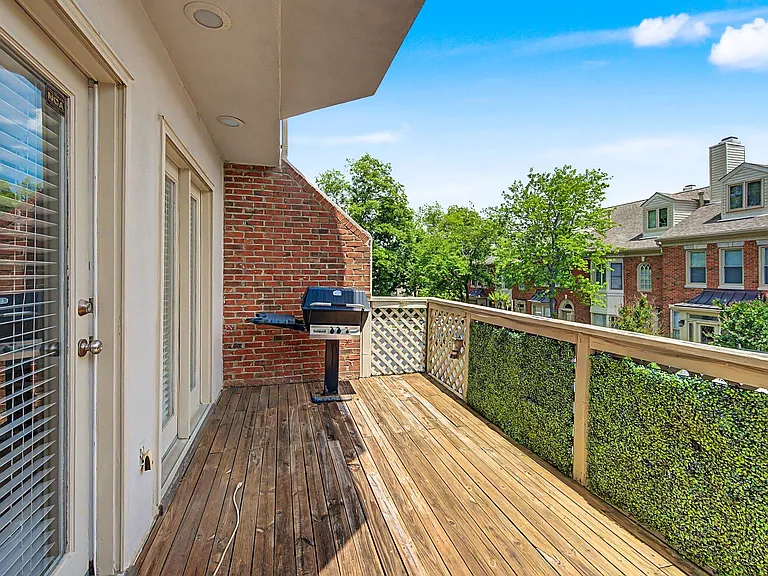 126 Forest Place Cir — Photo 49