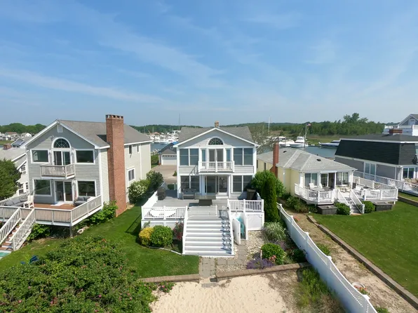 201 Old Mail Trail, Westbrook, CT 06498
