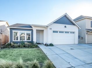 5429 W Floradora Ave, Fresno, CA