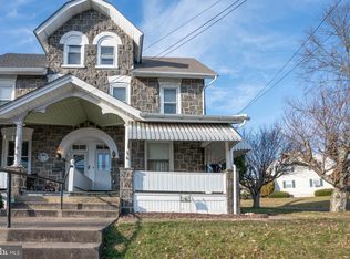 28 N 9th St, Perkasie, PA 18944