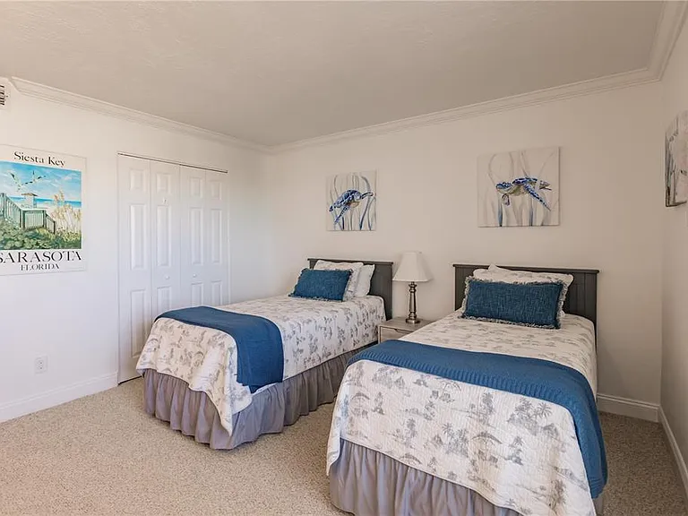 1055 W Peppertree Dr #405AA — Photo 22