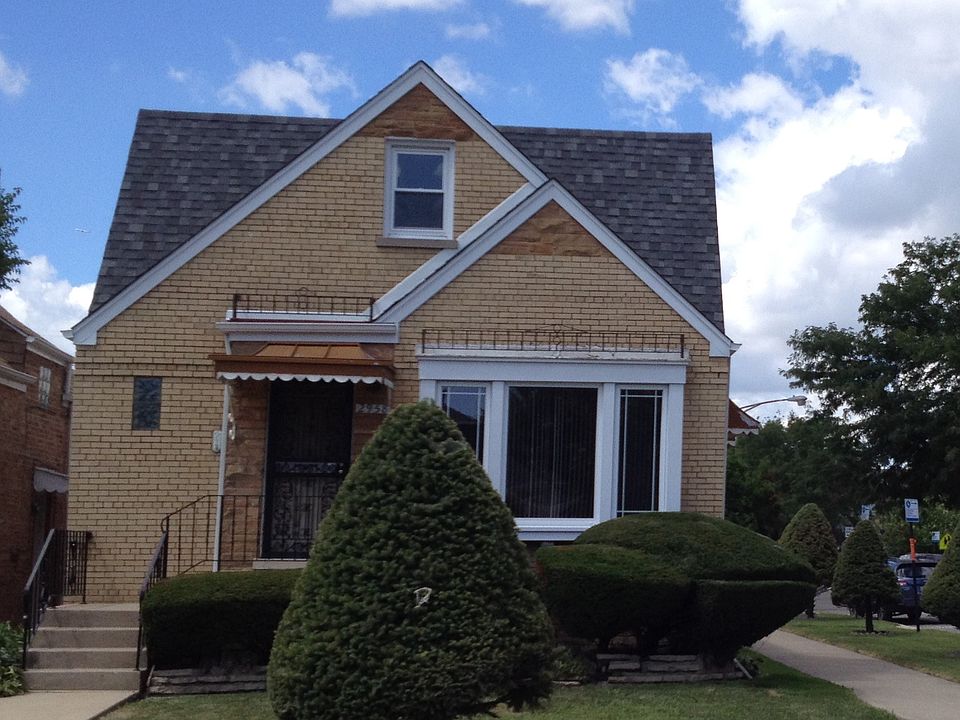 1st image of 2958 N Moody Ave