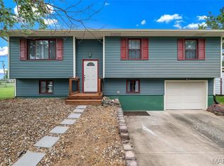 201 Saint Charles St, Wentzville, MO 63385