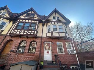 31 Chester Ct #BASEMENT, Brooklyn, NY 11225