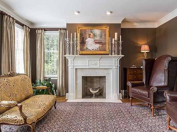 4th image of 1505 Mountain Springs Cir SE