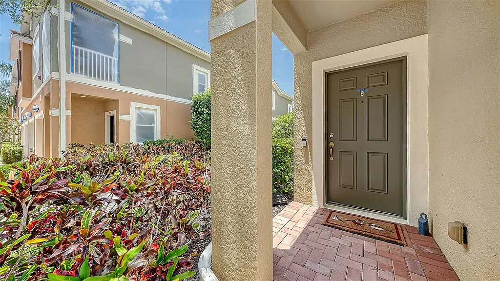 2 bed, 2.0 bath, 1036 sqft, $2,100 — Photo 4