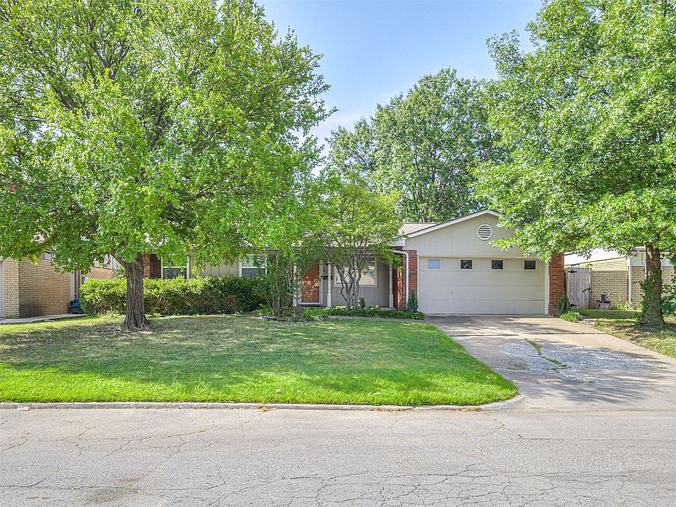 1st image of 8922 E 49th Pl