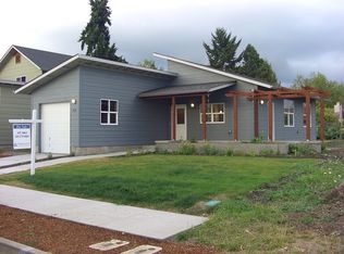380 Hope Loop, Eugene, OR 97402