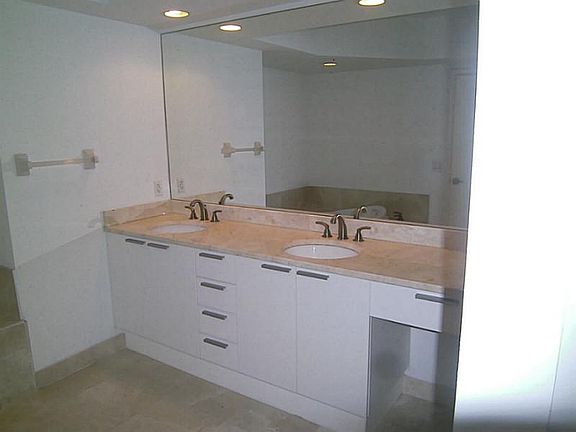 4th image of 14951 Royal Oaks Ln APT 1707