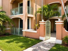 6500 NW 114th Ave, Doral, FL