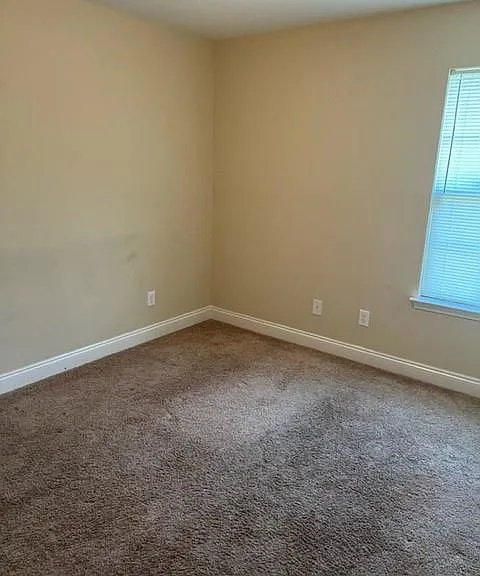 2197 Spring Grv W — Photo 18