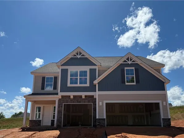 1311 Creek Knoll Dr, Lewisville, NC 27023