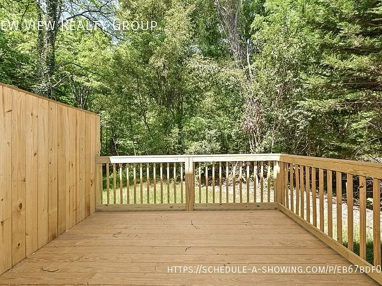 580 Pleasant Ave — Photo 10