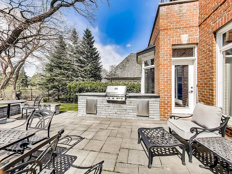 16 Saint Phillips Rd — Photo 44