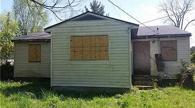 2nd image of 2924 E 34th St
