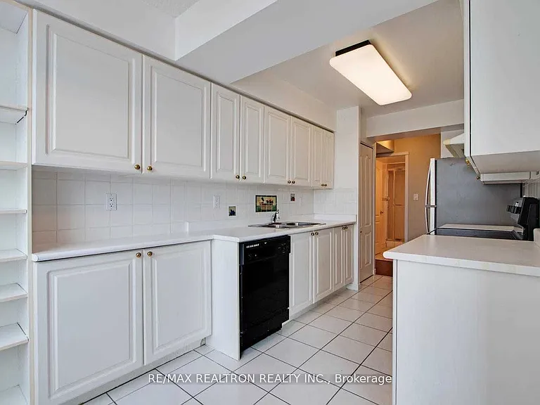 850 Steeles Ave W #1103 — Photo 18