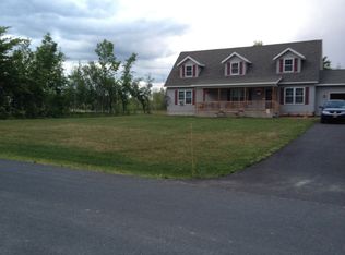 44 Surrey Dr, West Chazy, NY 12992