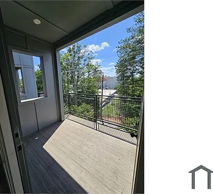 1294 Longreen Ter NW — Photo 17