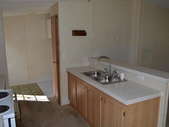 5th image of 2212 El Dorado Ct