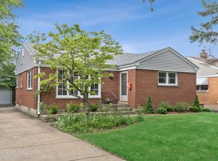 1660 Stockton Ave, Des Plaines, IL 60018