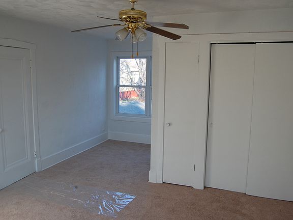 3rd image of 811 Glenwood Ave