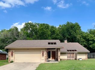 728 Virginia Ln, Ardmore, OK 73401