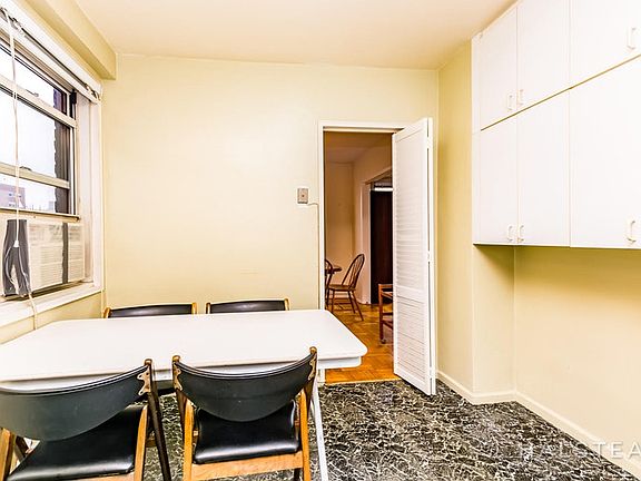 5th image of 3530 Henry Hudson Pkwy APT 9L