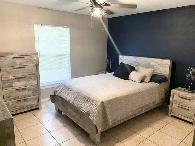 5447 Vineland Rd #1110 — Photo 7