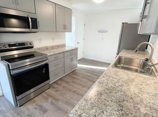 417 W 27th Pl, Eugene, OR 97405