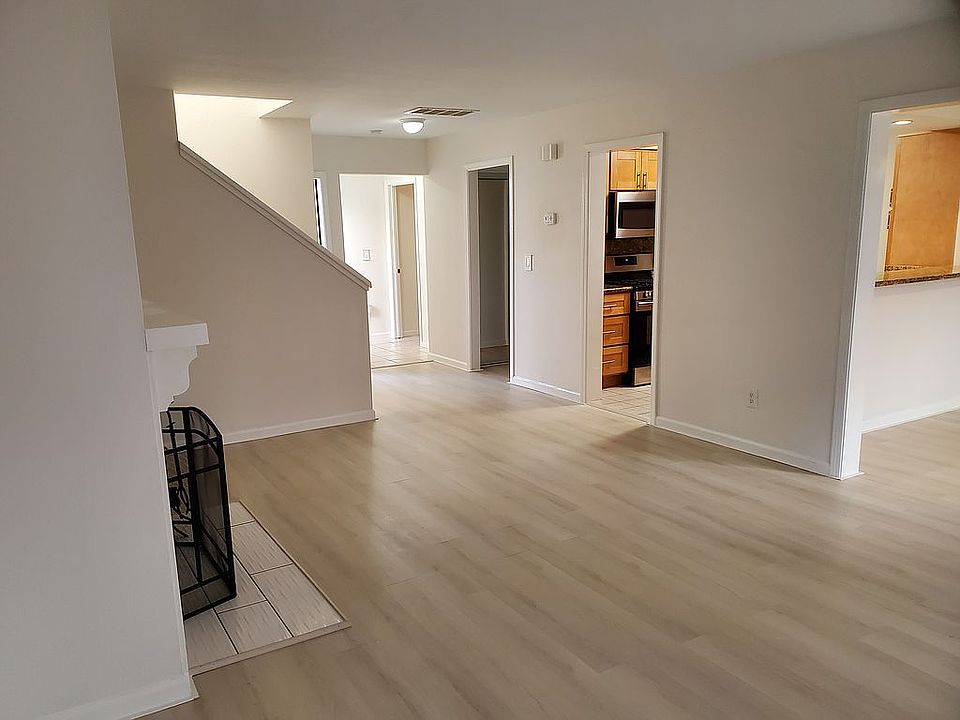 View Living Area - Entrance 