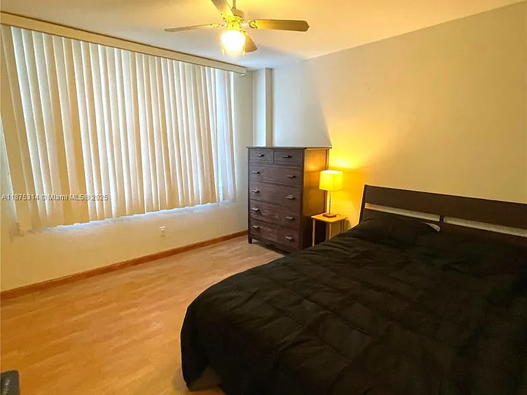 5161 Collins Ave #603 — Photo 15