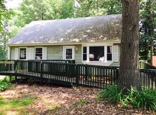 160 Yantic Ln, Norwich, CT 06360