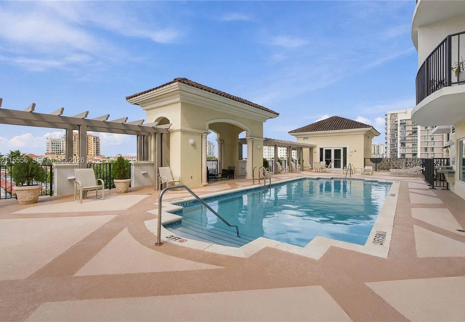 Gables View Condo — Photo 1