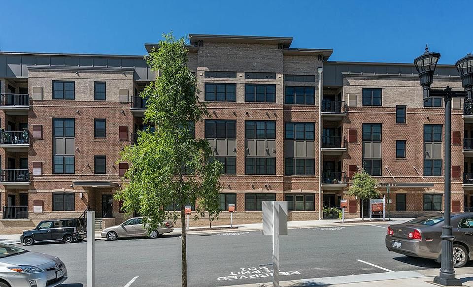 1st image of 9521 Bastille St Suite 107