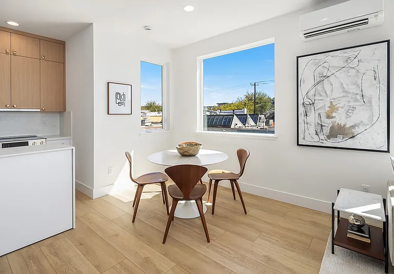 3606 Francis Ave N — Photo 5