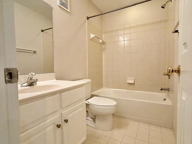 15519 Exmore Ct — Photo 27