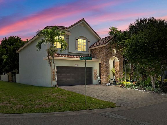 2nd image of 4036 NW Coontie Court