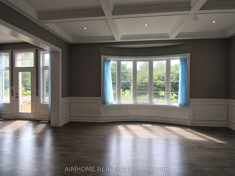 151 Bridgepointe Ct — Photo 8