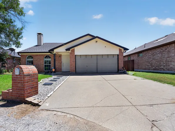 1200 Nicole Way, Burleson, TX 76028
