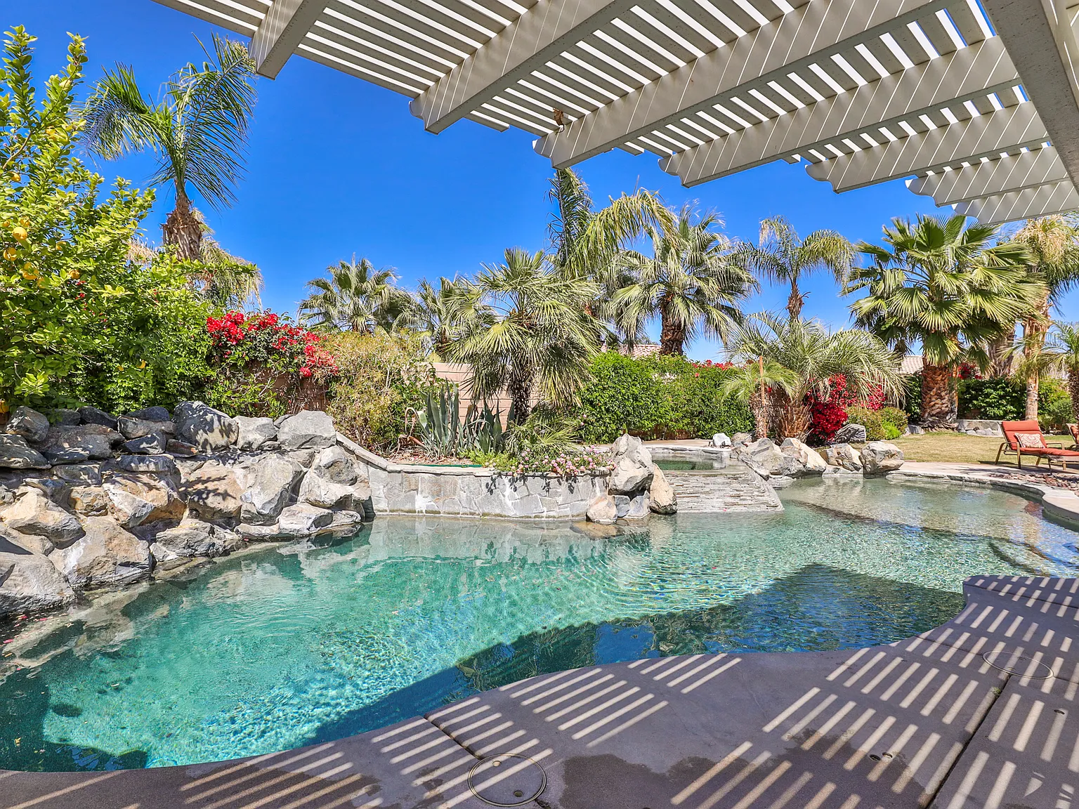 4 bed, 3000 sqft, $7,000 — Photo 1