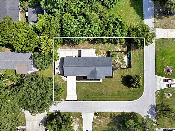 4th image of 1179 Forest Hills Rd
