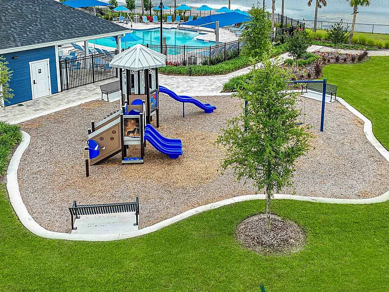 Avenues Walk Amenities