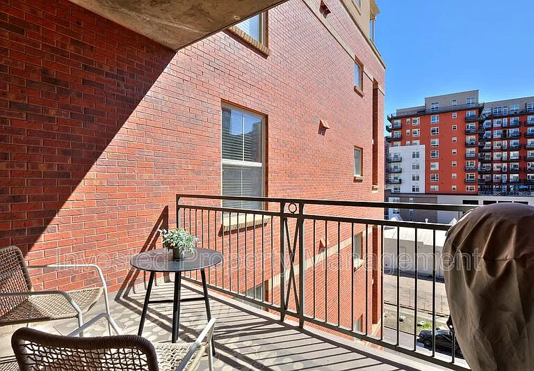 1975 N Grant St #610 — Photo 11