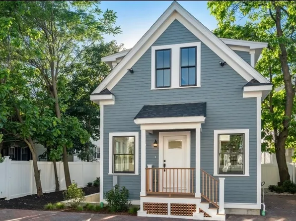 326 Lowell St #4, Somerville, MA 02145