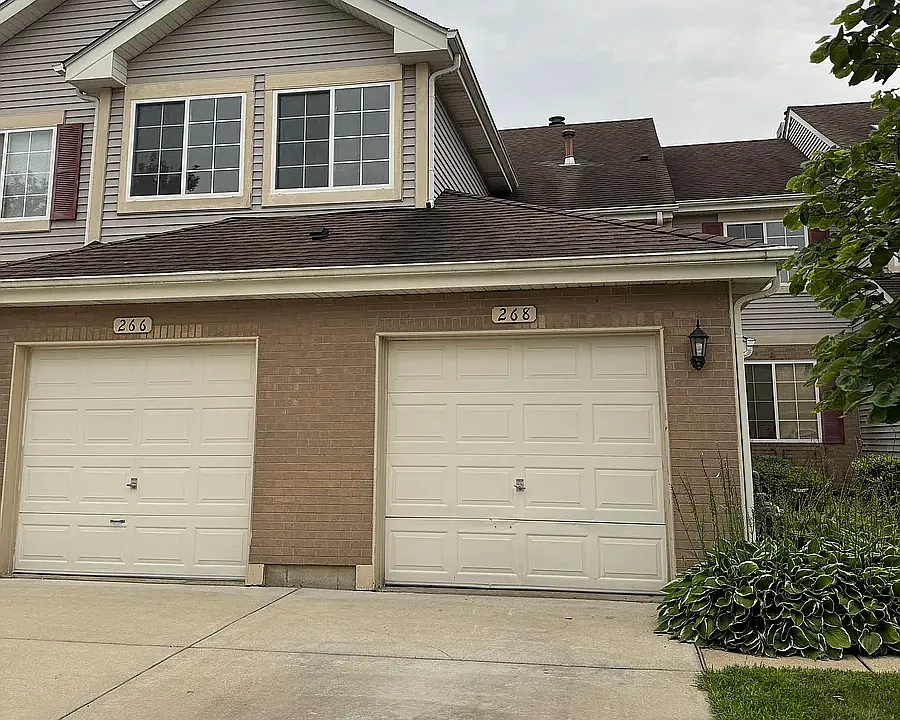 268 Camel Bend Ct #4