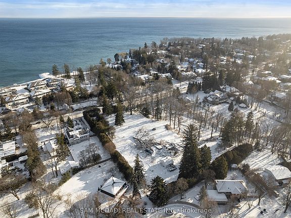 4th image of 1475 Lakeshore Rd E