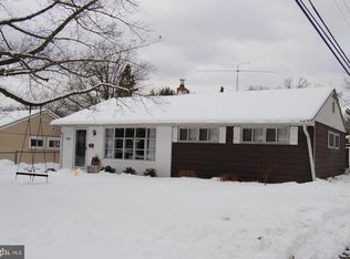 1260 Nolen Rd, Abington, PA 19001